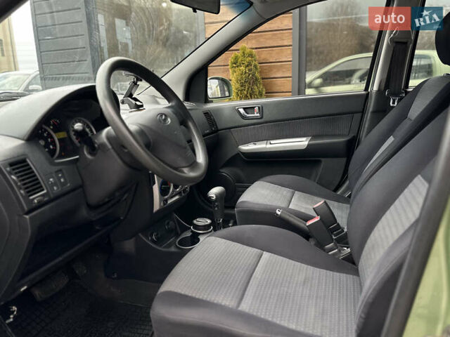 Зеленый Хендай Гетц, объемом двигателя 1.4 л и пробегом 132 тыс. км за 4650 $, фото 25 на Automoto.ua