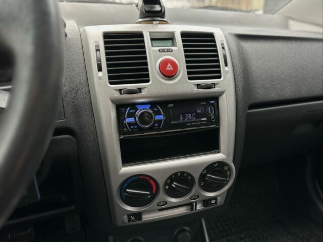 Зеленый Хендай Гетц, объемом двигателя 1.4 л и пробегом 132 тыс. км за 4600 $, фото 19 на Automoto.ua