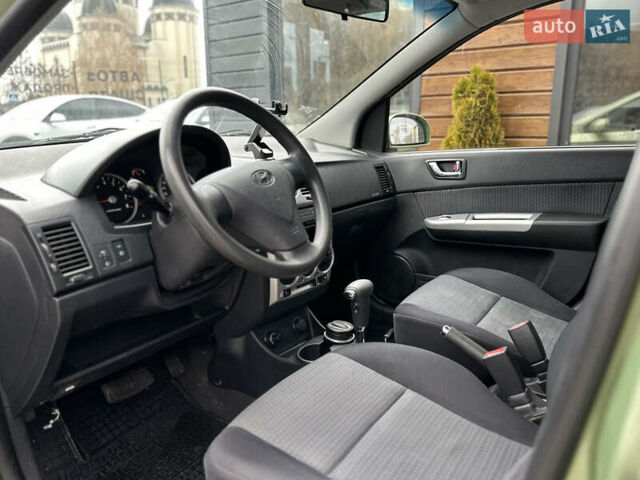 Зеленый Хендай Гетц, объемом двигателя 1.4 л и пробегом 132 тыс. км за 4650 $, фото 26 на Automoto.ua