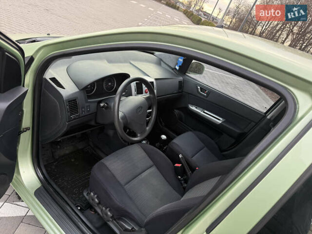 Зеленый Хендай Гетц, объемом двигателя 1.4 л и пробегом 212 тыс. км за 3600 $, фото 10 на Automoto.ua