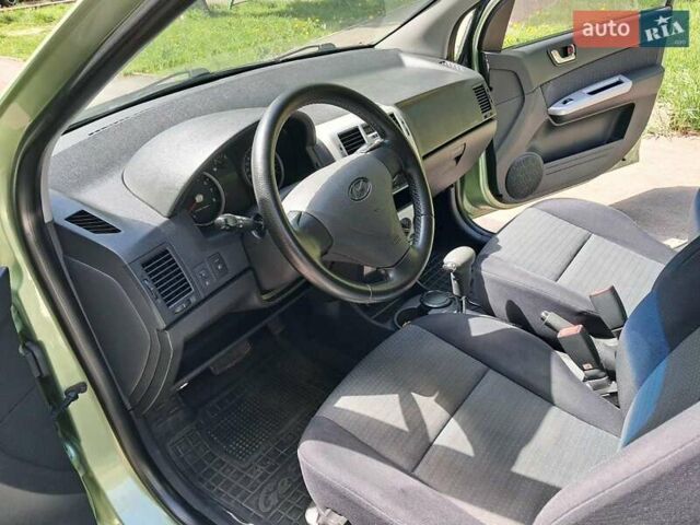 Зелений Хендай Гетц, об'ємом двигуна 1.4 л та пробігом 163 тис. км за 6000 $, фото 3 на Automoto.ua