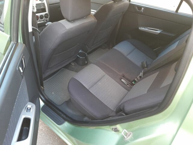 Хендай Гетц 2008 у Києві на Automoto.ua Зелений Хендай Гетц, об'ємом двигуна 1.4 л та пробігом 131 тис. км за 6100 $, фото 16 на Automoto.ua