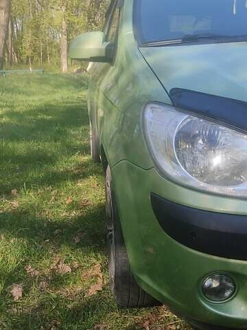 Зеленый Хендай Гетц, объемом двигателя 1.4 л и пробегом 120 тыс. км за 5850 $, фото 7 на Automoto.ua