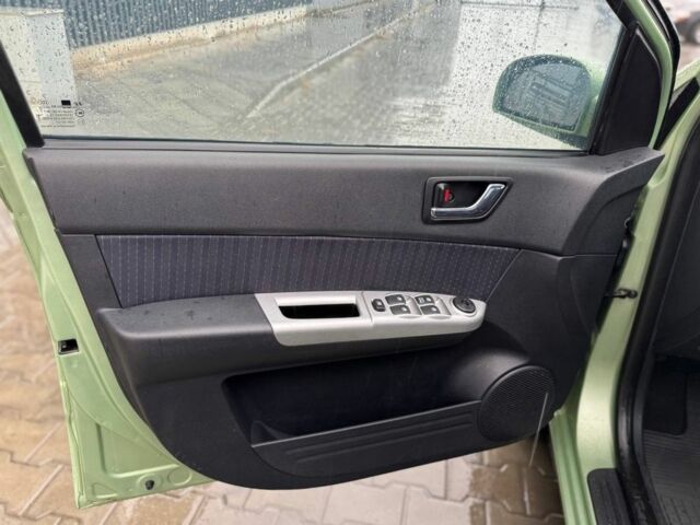 Зеленый Хендай Гетц, объемом двигателя 1.4 л и пробегом 179 тыс. км за 5999 $, фото 7 на Automoto.ua