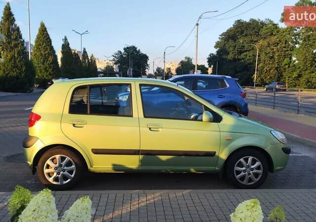 Зеленый Хендай Гетц, объемом двигателя 1.4 л и пробегом 120 тыс. км за 6800 $, фото 6 на Automoto.ua