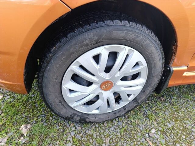 Помаранчевий Хендай Гетц, об'ємом двигуна 1.1 л та пробігом 188 тис. км за 4400 $, фото 8 на Automoto.ua