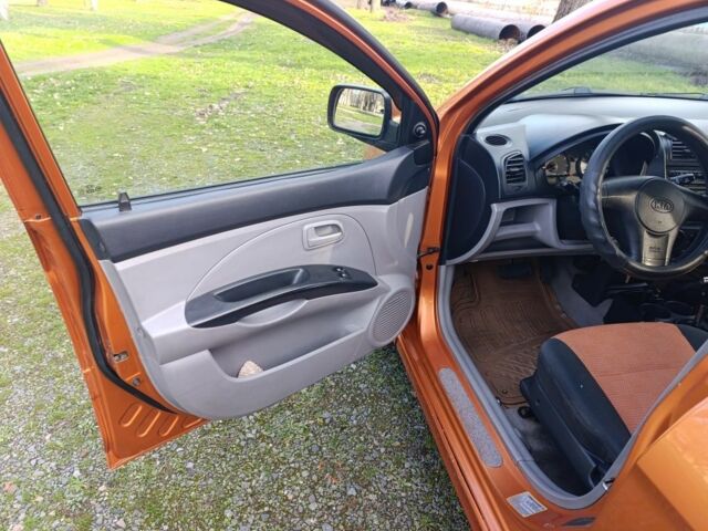 Помаранчевий Хендай Гетц, об'ємом двигуна 1.1 л та пробігом 188 тис. км за 4400 $, фото 10 на Automoto.ua