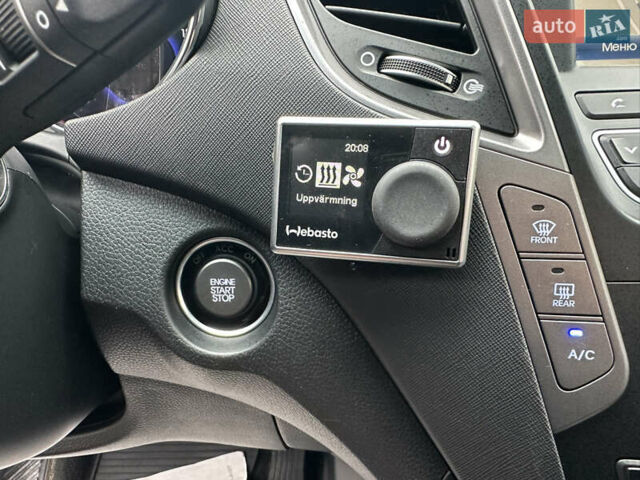 Белый Хендай Гранд Санта Фе, объемом двигателя 2.2 л и пробегом 208 тыс. км за 17700 $, фото 35 на Automoto.ua