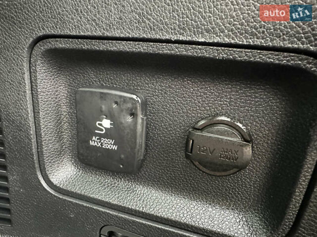 Белый Хендай Гранд Санта Фе, объемом двигателя 2.2 л и пробегом 208 тыс. км за 17700 $, фото 26 на Automoto.ua