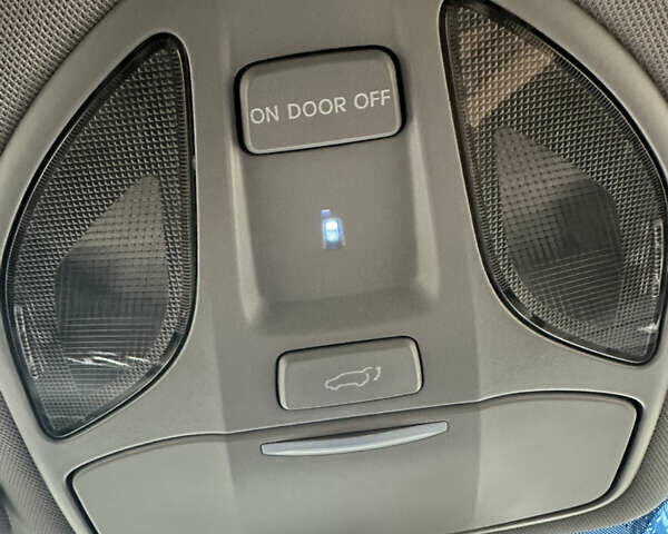 Белый Хендай Гранд Санта Фе, объемом двигателя 2.2 л и пробегом 187 тыс. км за 19800 $, фото 14 на Automoto.ua