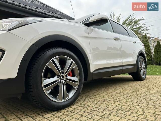 Белый Хендай Гранд Санта Фе, объемом двигателя 2.2 л и пробегом 231 тыс. км за 19197 $, фото 105 на Automoto.ua