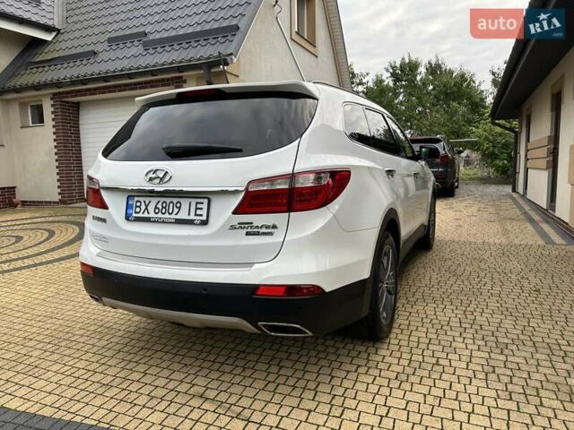 Белый Хендай Гранд Санта Фе, объемом двигателя 2.2 л и пробегом 231 тыс. км за 19197 $, фото 82 на Automoto.ua