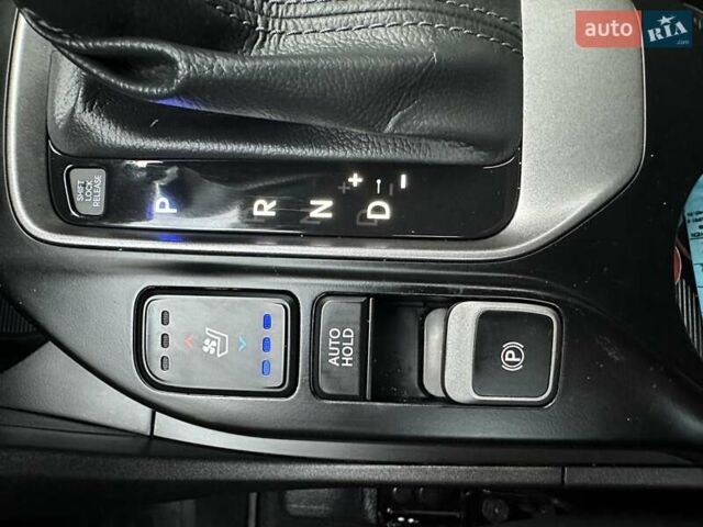 Белый Хендай Гранд Санта Фе, объемом двигателя 2.2 л и пробегом 231 тыс. км за 19197 $, фото 31 на Automoto.ua