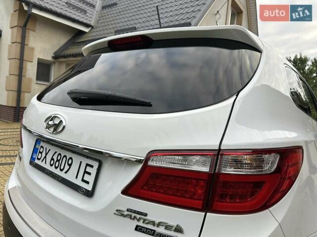 Белый Хендай Гранд Санта Фе, объемом двигателя 2.2 л и пробегом 231 тыс. км за 19197 $, фото 122 на Automoto.ua
