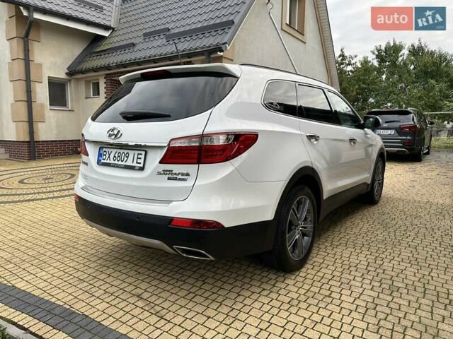 Белый Хендай Гранд Санта Фе, объемом двигателя 2.2 л и пробегом 231 тыс. км за 19197 $, фото 81 на Automoto.ua