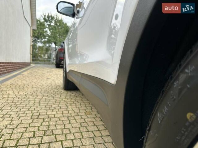 Белый Хендай Гранд Санта Фе, объемом двигателя 2.2 л и пробегом 231 тыс. км за 19197 $, фото 103 на Automoto.ua