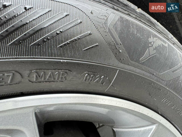 Белый Хендай Гранд Санта Фе, объемом двигателя 2.2 л и пробегом 149 тыс. км за 20777 $, фото 12 на Automoto.ua