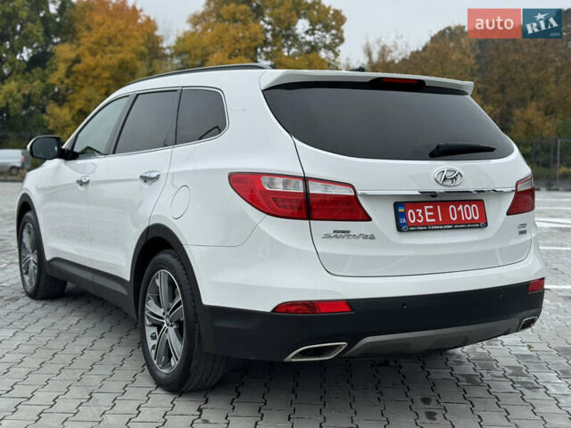 Белый Хендай Гранд Санта Фе, объемом двигателя 2.2 л и пробегом 149 тыс. км за 20777 $, фото 6 на Automoto.ua