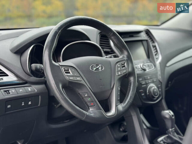 Белый Хендай Гранд Санта Фе, объемом двигателя 2.2 л и пробегом 149 тыс. км за 20777 $, фото 14 на Automoto.ua