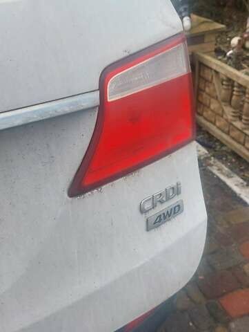 Белый Хендай Гранд Санта Фе, объемом двигателя 2.2 л и пробегом 246 тыс. км за 5000 $, фото 3 на Automoto.ua