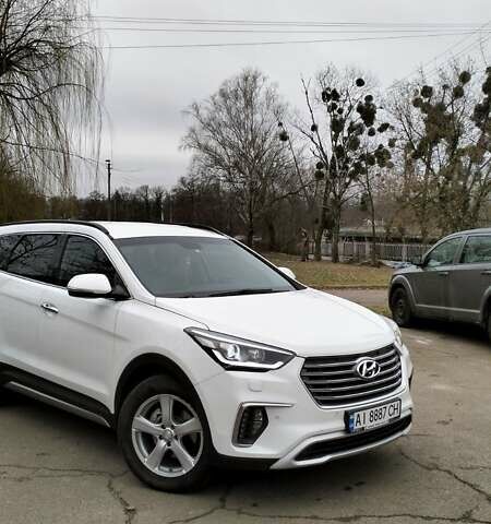 Білий Хендай Гранд Санта Фє, об'ємом двигуна 2.2 л та пробігом 205 тис. км за 23500 $, фото 5 на Automoto.ua