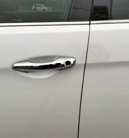 Білий Хендай Гранд Санта Фє, об'ємом двигуна 2.2 л та пробігом 205 тис. км за 23500 $, фото 7 на Automoto.ua