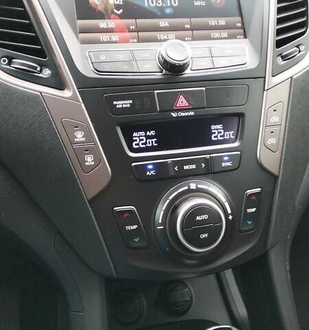 Білий Хендай Гранд Санта Фє, об'ємом двигуна 2.2 л та пробігом 205 тис. км за 23500 $, фото 17 на Automoto.ua