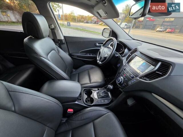 Белый Хендай Гранд Санта Фе, объемом двигателя 2.2 л и пробегом 118 тыс. км за 26950 $, фото 55 на Automoto.ua