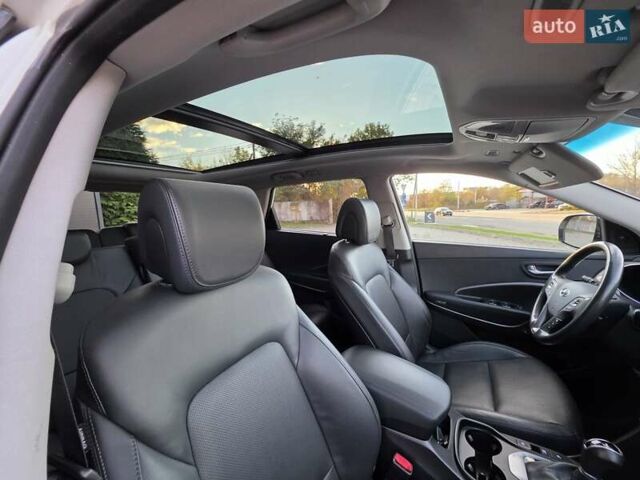 Белый Хендай Гранд Санта Фе, объемом двигателя 2.2 л и пробегом 118 тыс. км за 26950 $, фото 57 на Automoto.ua