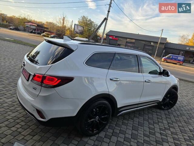 Белый Хендай Гранд Санта Фе, объемом двигателя 2.2 л и пробегом 118 тыс. км за 26950 $, фото 43 на Automoto.ua