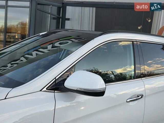 Белый Хендай Гранд Санта Фе, объемом двигателя 2.2 л и пробегом 118 тыс. км за 26950 $, фото 32 на Automoto.ua