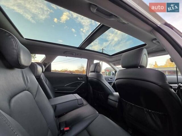 Белый Хендай Гранд Санта Фе, объемом двигателя 2.2 л и пробегом 118 тыс. км за 26950 $, фото 65 на Automoto.ua