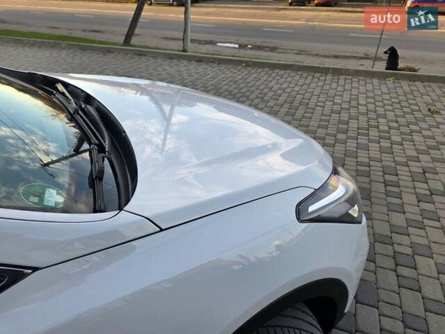 Белый Хендай Гранд Санта Фе, объемом двигателя 2.2 л и пробегом 118 тыс. км за 26950 $, фото 50 на Automoto.ua