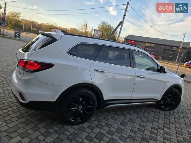 Белый Хендай Гранд Санта Фе, объемом двигателя 2.2 л и пробегом 118 тыс. км за 26950 $, фото 47 на Automoto.ua