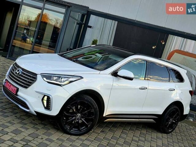 Белый Хендай Гранд Санта Фе, объемом двигателя 2.2 л и пробегом 118 тыс. км за 26950 $, фото 14 на Automoto.ua