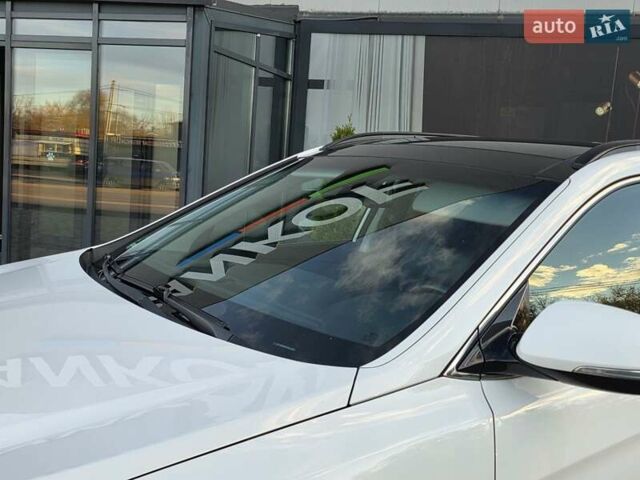 Белый Хендай Гранд Санта Фе, объемом двигателя 2.2 л и пробегом 118 тыс. км за 26950 $, фото 21 на Automoto.ua