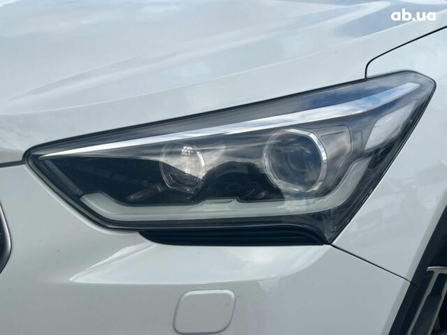 Белый Хендай Гранд Санта Фе, объемом двигателя 2.2 л и пробегом 124 тыс. км за 32580 $, фото 6 на Automoto.ua