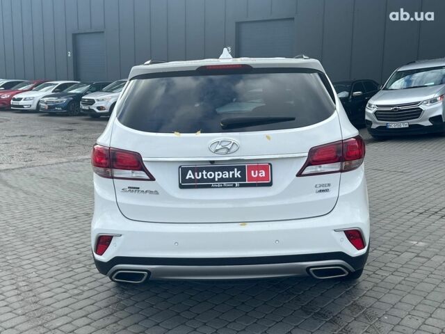 Белый Хендай Гранд Санта Фе, объемом двигателя 2.2 л и пробегом 124 тыс. км за 32580 $, фото 12 на Automoto.ua