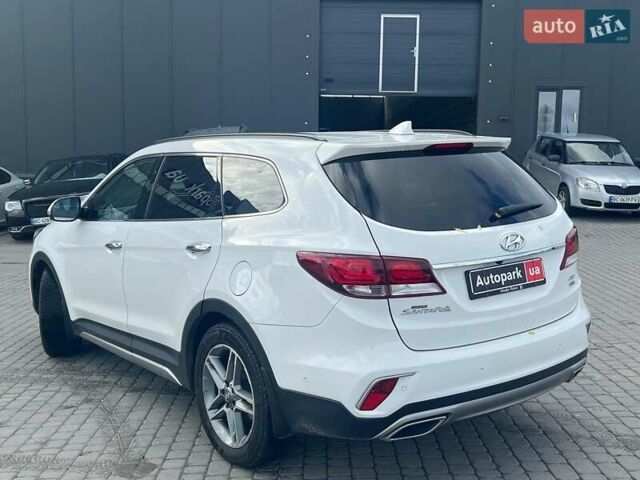 Белый Хендай Гранд Санта Фе, объемом двигателя 2.2 л и пробегом 124 тыс. км за 32580 $, фото 9 на Automoto.ua
