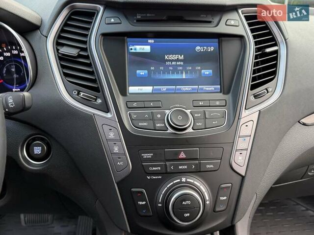 Черный Хендай Гранд Санта Фе, объемом двигателя 2.2 л и пробегом 65 тыс. км за 22700 $, фото 67 на Automoto.ua