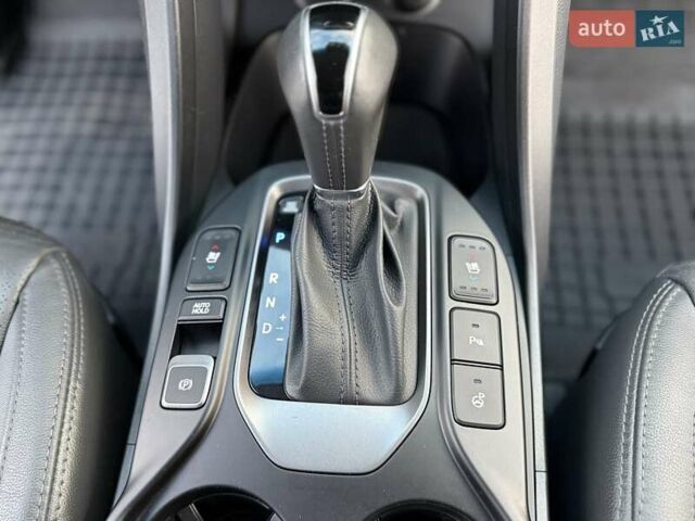 Черный Хендай Гранд Санта Фе, объемом двигателя 2.2 л и пробегом 65 тыс. км за 22700 $, фото 41 на Automoto.ua