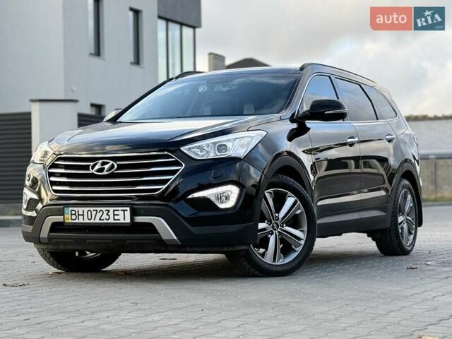Черный Хендай Гранд Санта Фе, объемом двигателя 2.2 л и пробегом 65 тыс. км за 22700 $, фото 1 на Automoto.ua