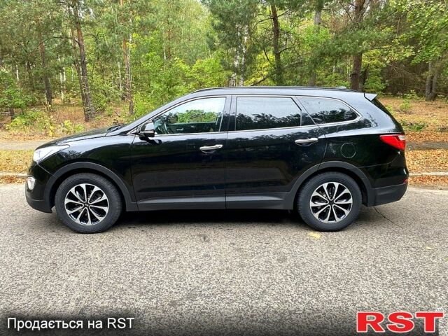 Черный Хендай Гранд Санта Фе, объемом двигателя 2.2 л и пробегом 217 тыс. км за 15990 $, фото 1 на Automoto.ua