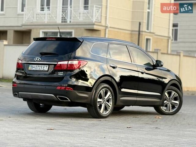 Черный Хендай Гранд Санта Фе, объемом двигателя 2.2 л и пробегом 65 тыс. км за 22700 $, фото 3 на Automoto.ua