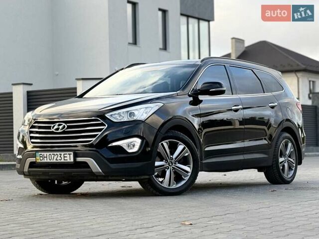 Черный Хендай Гранд Санта Фе, объемом двигателя 2.2 л и пробегом 65 тыс. км за 22700 $, фото 2 на Automoto.ua