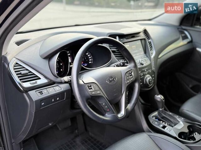Черный Хендай Гранд Санта Фе, объемом двигателя 2.2 л и пробегом 65 тыс. км за 22700 $, фото 29 на Automoto.ua