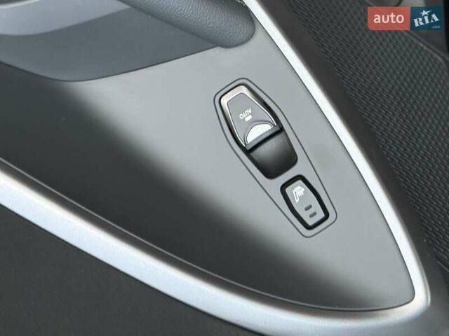 Черный Хендай Гранд Санта Фе, объемом двигателя 2.2 л и пробегом 65 тыс. км за 22700 $, фото 58 на Automoto.ua