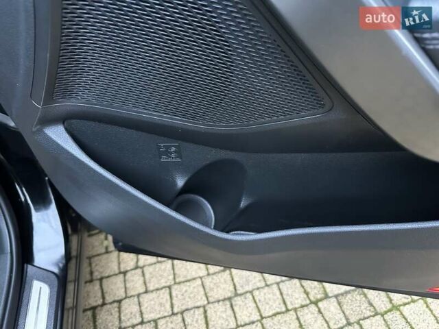 Черный Хендай Гранд Санта Фе, объемом двигателя 2.2 л и пробегом 215 тыс. км за 18999 $, фото 239 на Automoto.ua