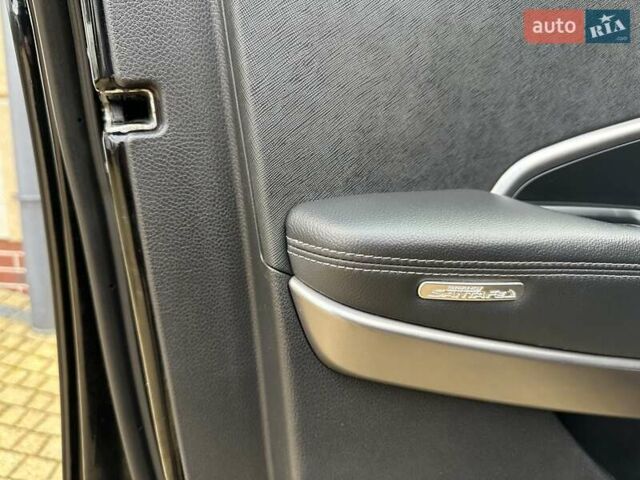 Черный Хендай Гранд Санта Фе, объемом двигателя 2.2 л и пробегом 215 тыс. км за 18999 $, фото 129 на Automoto.ua