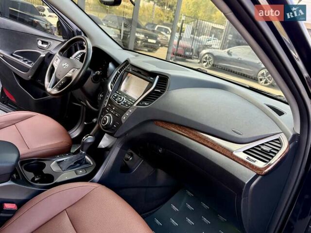 Чорний Хендай Гранд Санта Фє, об'ємом двигуна 3.3 л та пробігом 248 тис. км за 16900 $, фото 47 на Automoto.ua